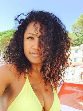 Public Photo of CadelaSex