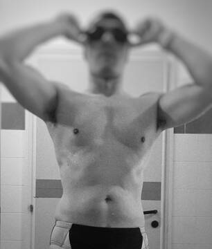 Public Photo of Gyntleman