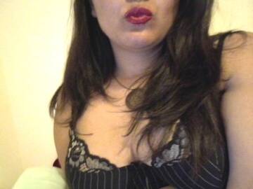 Foto publica di _calda_vicina_di_casa